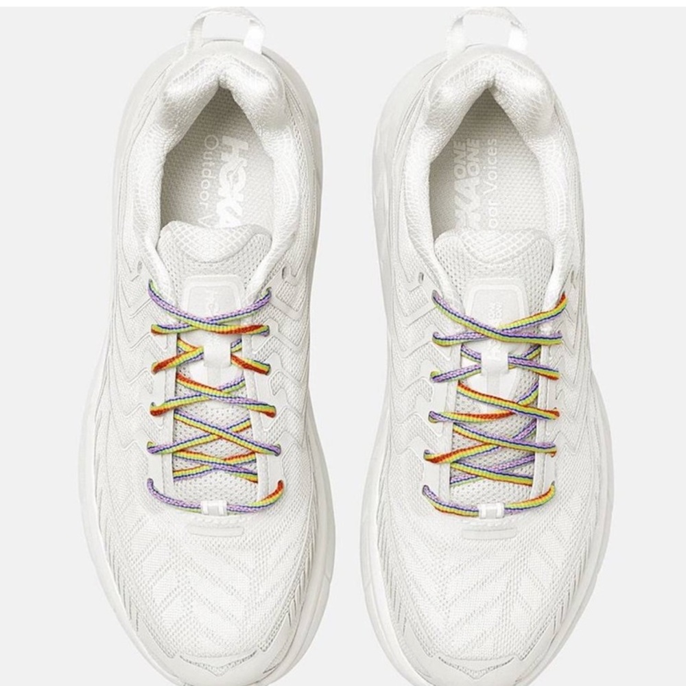 BRAND NEW HOKA X OV CLIFTON 4